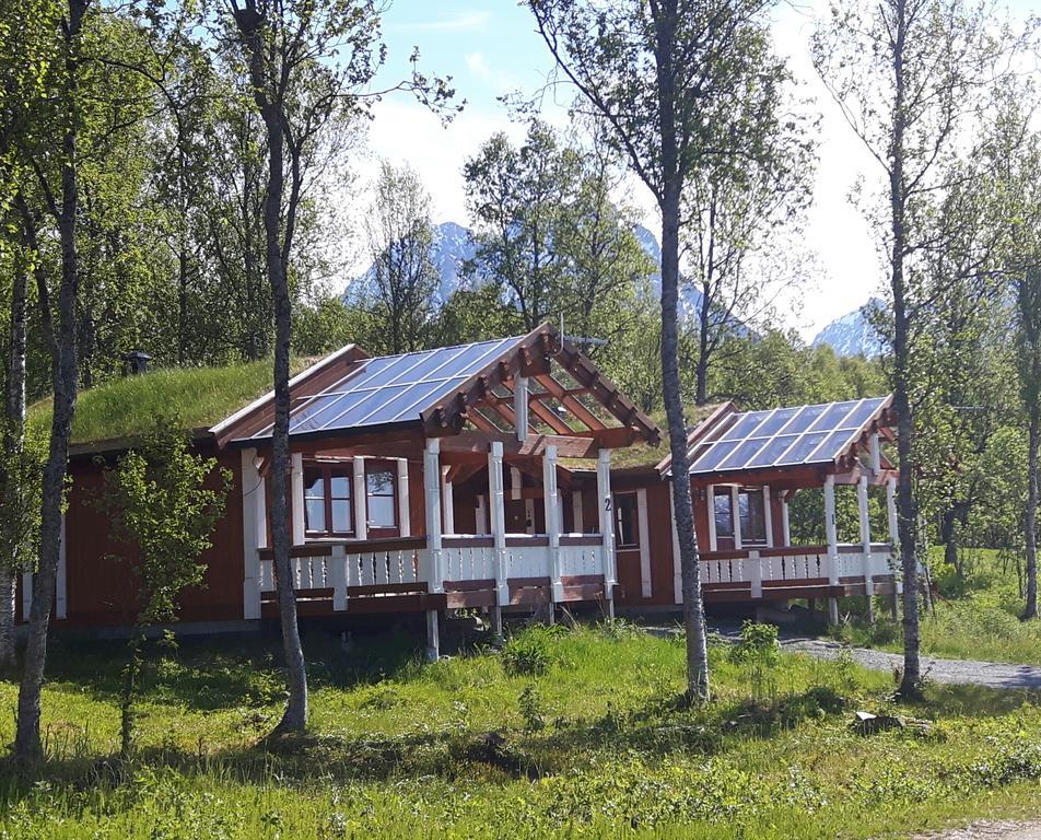 Svensby Tursenter Hotel Buitenkant foto